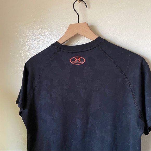 Under Armour | Camouflage Tee - Picture 7 of 7